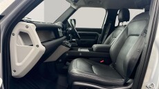 Land Rover Defender 3.0 P400 XS Edition 110 5dr Auto Petrol Estate